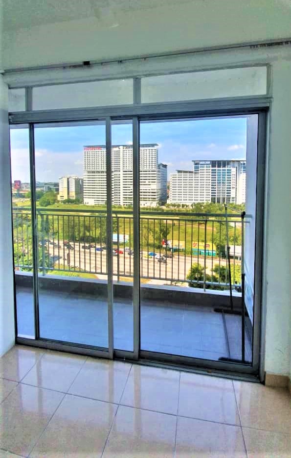 Prima U1 Condominium 5r2b1c p/f near MSU Aeon Mall Shah Alam (Cheapest